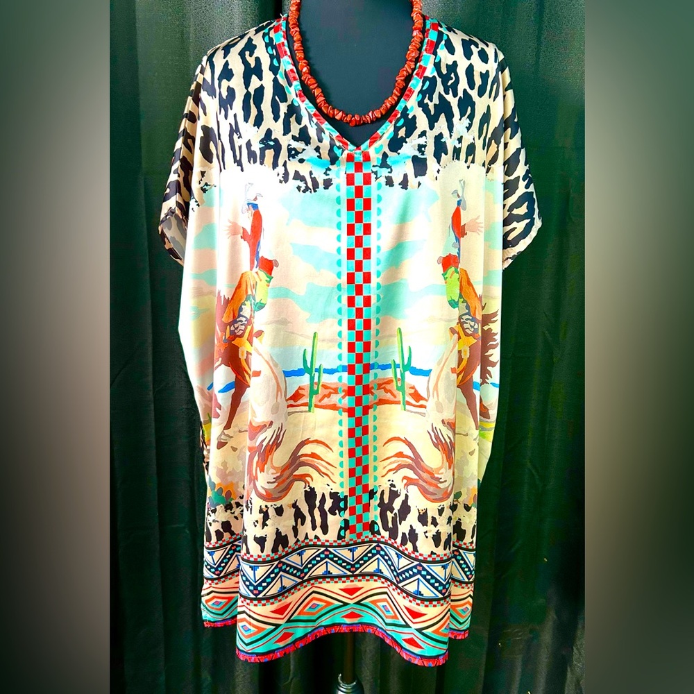 NWT Beige/Red Caftan w/ Western Scene & Leopard Print, Sizes S/M & L/XL